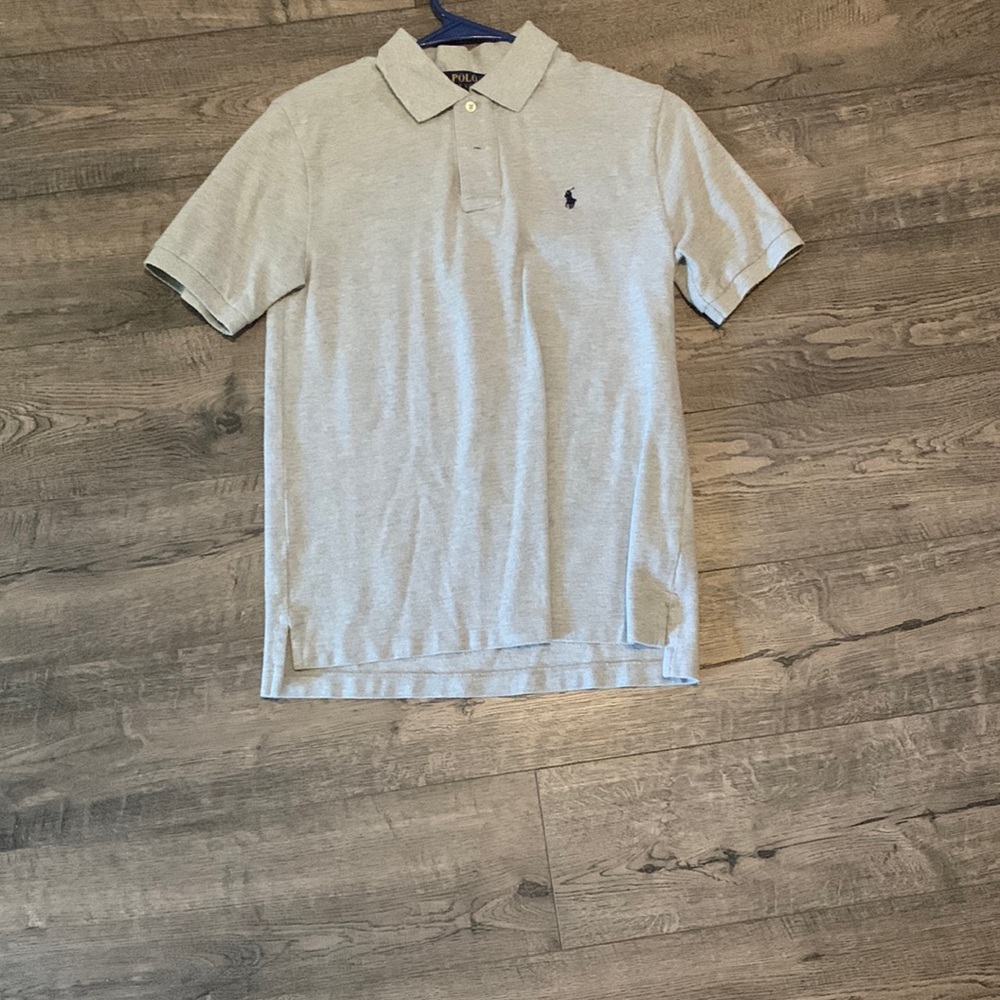 Polo Ralph Lauren. Grey Polo